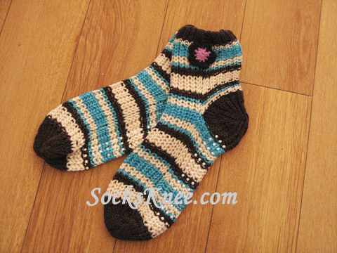 Dark Brown, Bright Blue, Light Bige Knit Sock with Non-Skip Sole - Click Image to Close