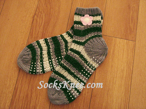 Grey Dark Green White Women's Knit Socks with Non Slid Sole - Click Image to Close