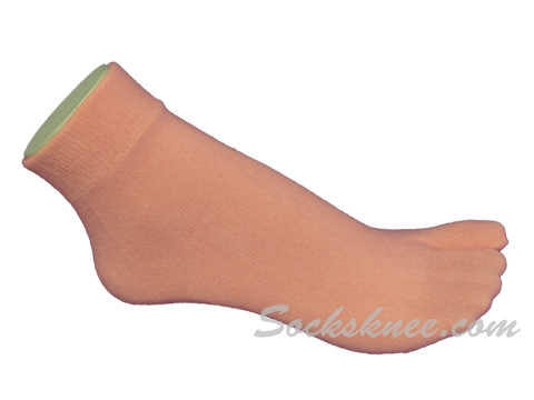 Split Toed Light Pink Ankle High Toe Socks