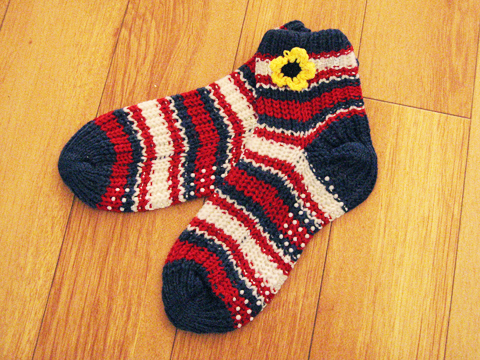Navy Blue Red White Knit Socks with Non-Skid Sole - Click Image to Close