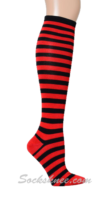 Black and Red Mini-striped Knee Socks - Click Image to Close