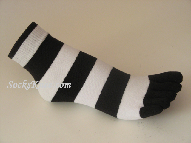 Black White Striped Toe Toe Socks, Ankle High - Click Image to Close