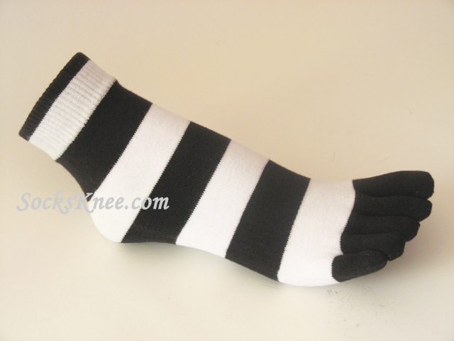 Charcoal Gray White Striped Toe Toe Socks, Ankle High - Click Image to Close