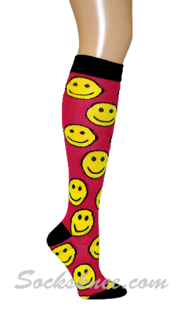 Happy Face Hot Pink Knee High Fashion Socks - Click Image to Close