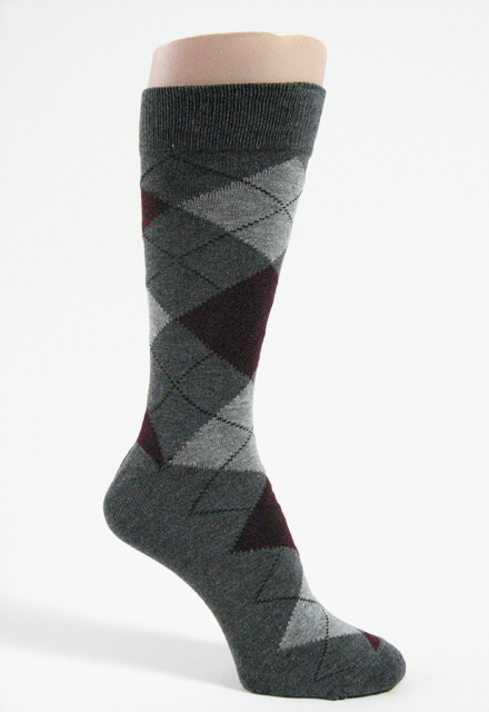 Dark grey maroon grey Mens argyle socks mid calf