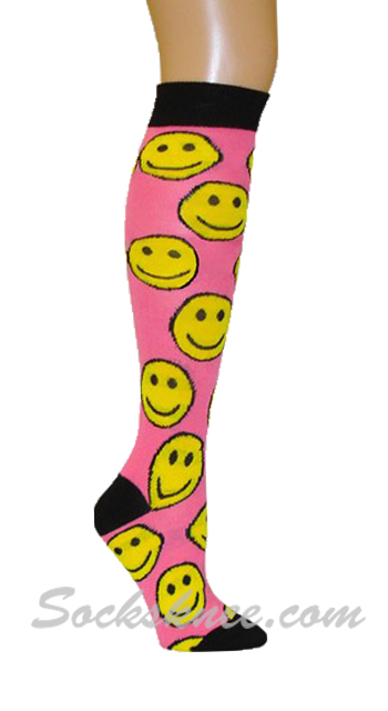 Happy Face Pink Knee High Fashion Socks - Click Image to Close